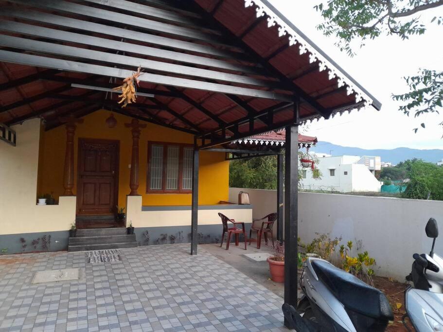 Shi'S Shambhavi Homestay -On The Way To Isha, Maruthamalai Коимбатур Экстерьер фото